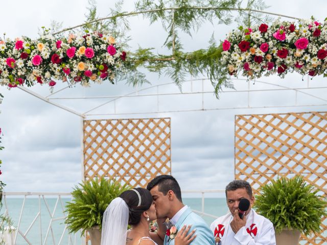 O casamento de Atlas e Thalita em Ilha de Itamaracá, Pernambuco 31
