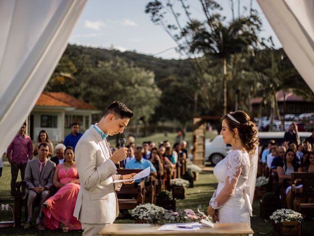 O casamento de Lucas e Pamela em Joinville, Santa Catarina 117