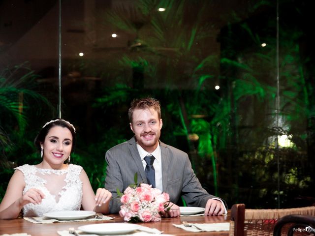 O casamento de Marie Fernandes e Leonardo  em Porto Alegre, Rio Grande do Sul 79