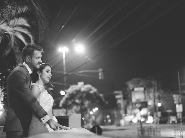 O casamento de Marie Fernandes e Leonardo  em Porto Alegre, Rio Grande do Sul 84