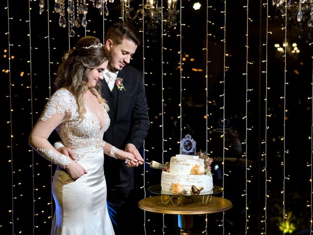 O casamento de Vitor e Amanda em Itapema, Santa Catarina 23