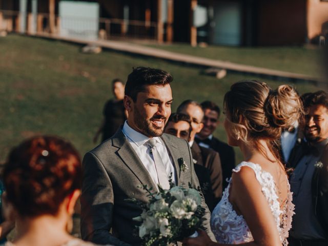 O casamento de Tiago e Joyce em Curitiba, Paraná 44