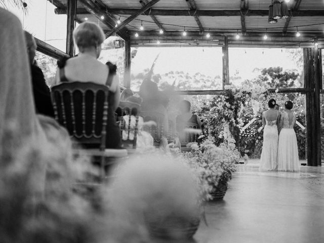 O casamento de Karoline e Yasmin em Quatro Barras, Paraná 27