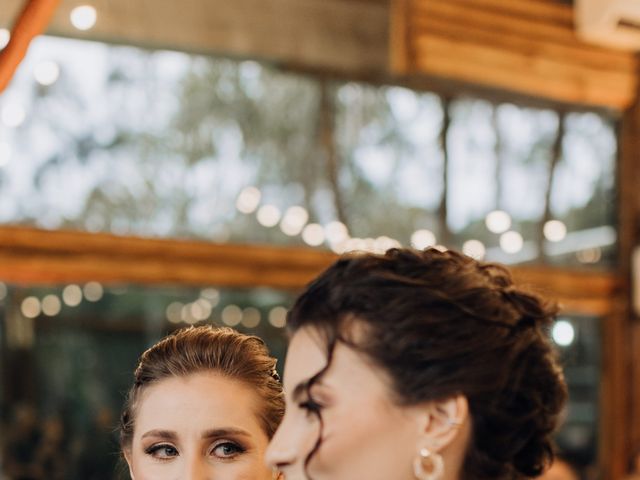 O casamento de Karoline e Yasmin em Quatro Barras, Paraná 30