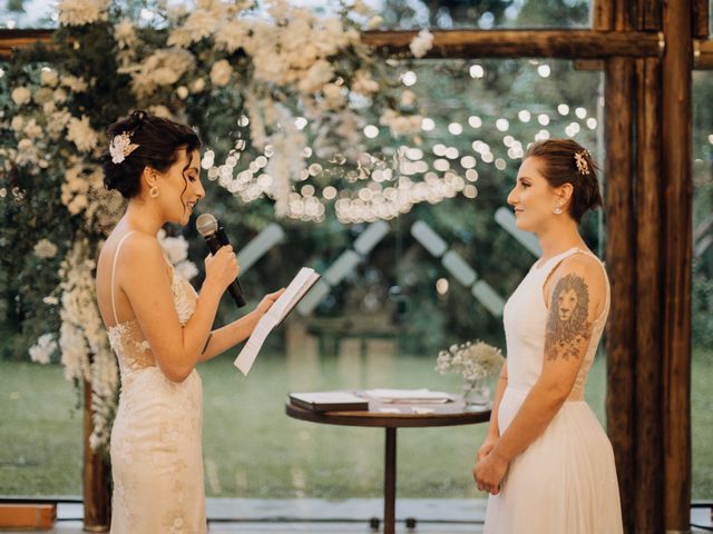 O casamento de Karoline e Yasmin em Quatro Barras, Paraná 34