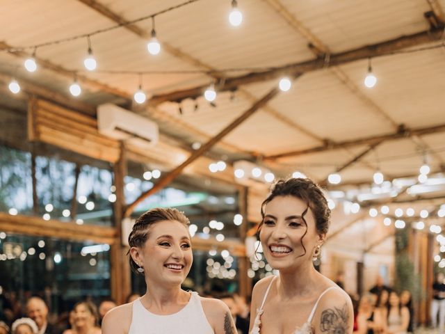 O casamento de Karoline e Yasmin em Quatro Barras, Paraná 43
