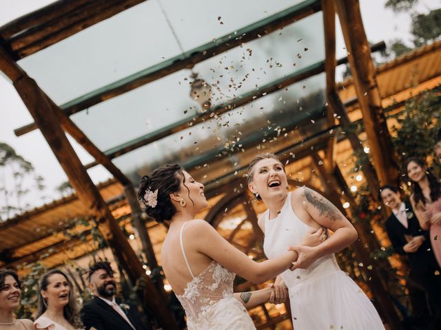 O casamento de Karoline e Yasmin em Quatro Barras, Paraná 56
