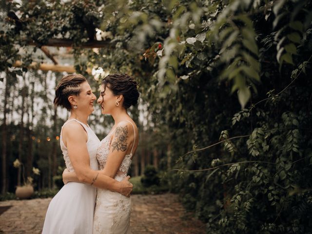 O casamento de Karoline e Yasmin em Quatro Barras, Paraná 57