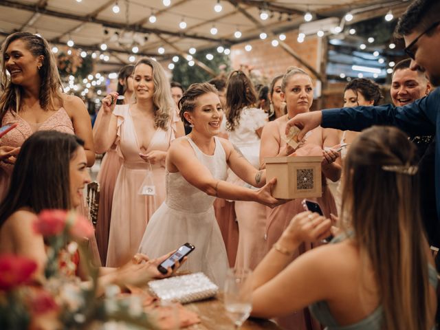 O casamento de Karoline e Yasmin em Quatro Barras, Paraná 80