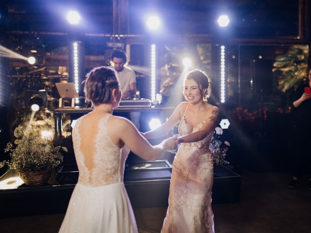 O casamento de Karoline e Yasmin em Quatro Barras, Paraná 87