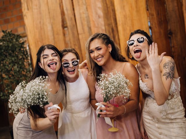 O casamento de Karoline e Yasmin em Quatro Barras, Paraná 109