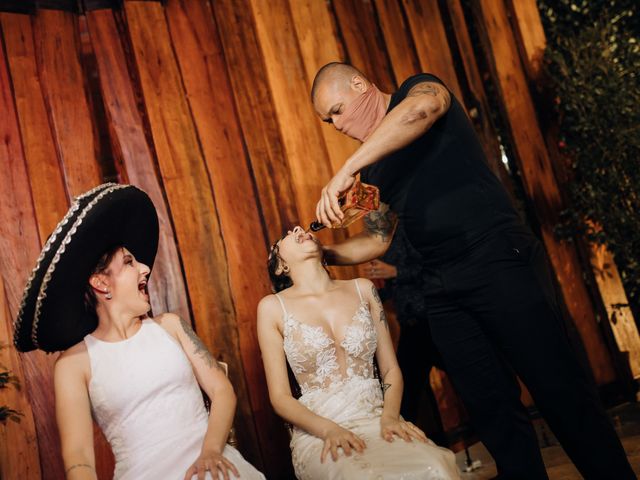 O casamento de Karoline e Yasmin em Quatro Barras, Paraná 113