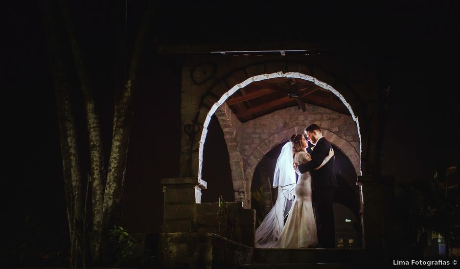 O casamento de Vitor e Amanda em Itapema, Santa Catarina