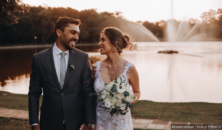 O casamento de Tiago e Joyce em Curitiba, Paraná