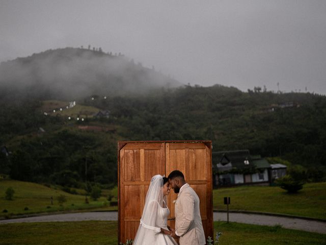O casamento de Carlos e Esther em Bom Retiro, Santa Catarina 26