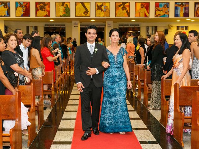 O casamento de Rodrigo e Vivian em Vila Velha, Espírito Santo 34
