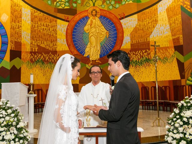 O casamento de Rodrigo e Vivian em Vila Velha, Espírito Santo 45