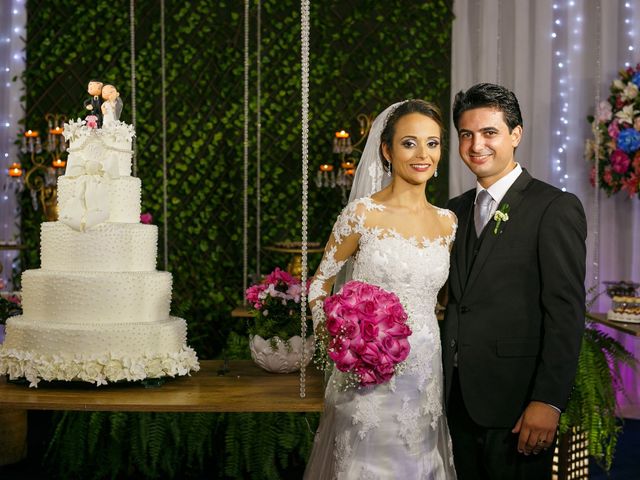 O casamento de Rodrigo e Vivian em Vila Velha, Espírito Santo 65