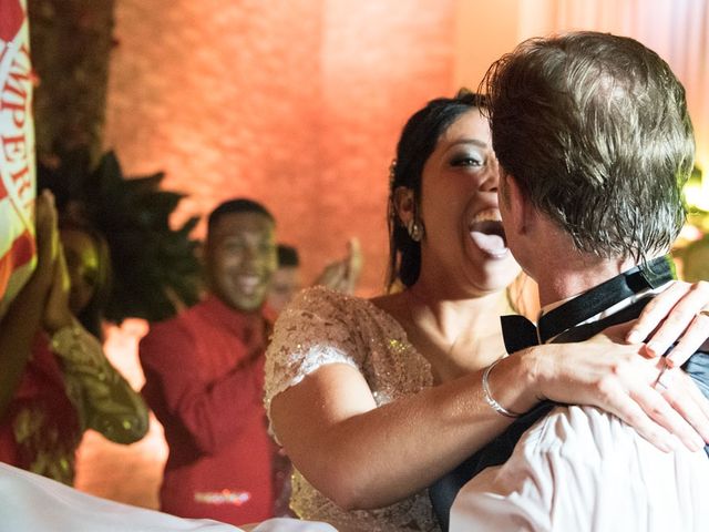 O casamento de Marcelo e Karine em Porto Alegre, Rio Grande do Sul 16