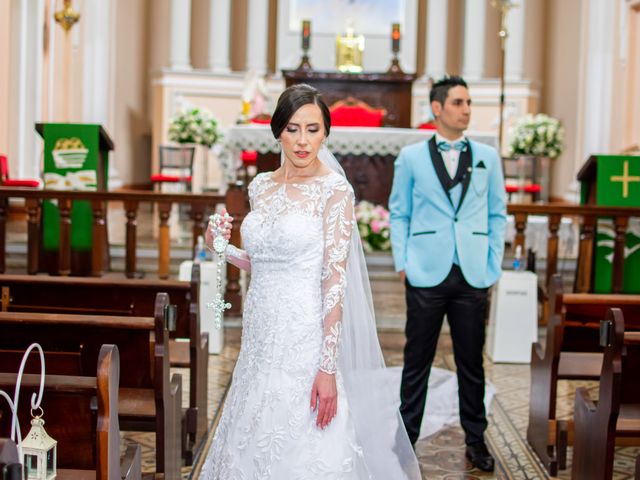 O casamento de Felipe e Evelyze em Curitiba, Paraná 18