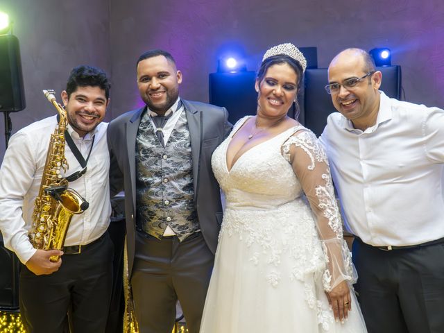 O casamento de Cleberson e Renata em Itapecerica da Serra, São Paulo 22