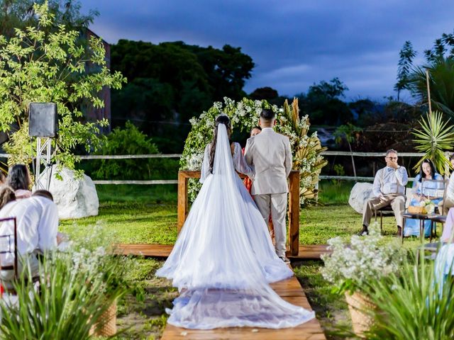 O casamento de Kênia e Higor  em Almenara, Minas Gerais 59