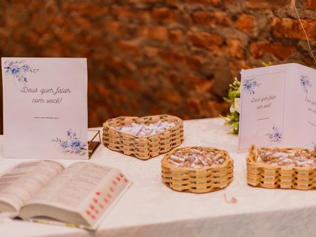 O casamento de Kênia e Higor  em Almenara, Minas Gerais 62