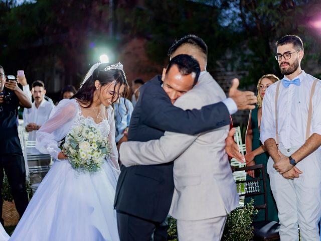 O casamento de Kênia e Higor  em Almenara, Minas Gerais 73