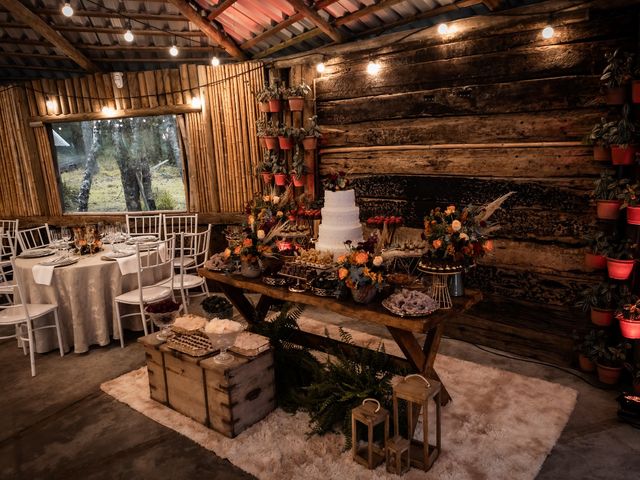 O casamento de Leandro  e Dafny  em Colombo, Paraná 34