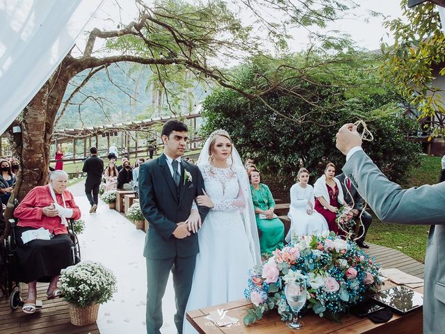 O casamento de Joabe e Danielle em Blumenau, Santa Catarina 24