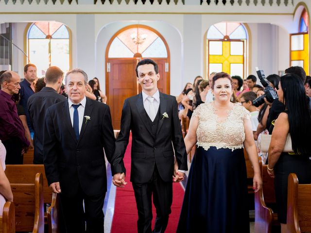 O casamento de Saymon e Stéfanne em Alto Jequitibá, Minas Gerais 37