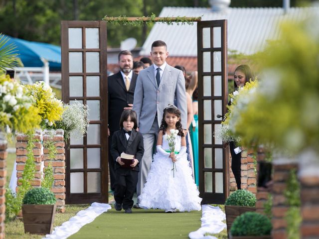 O casamento de Cristopher Bocchi e Raquel Cristina em Pindamonhangaba, São Paulo Estado 18