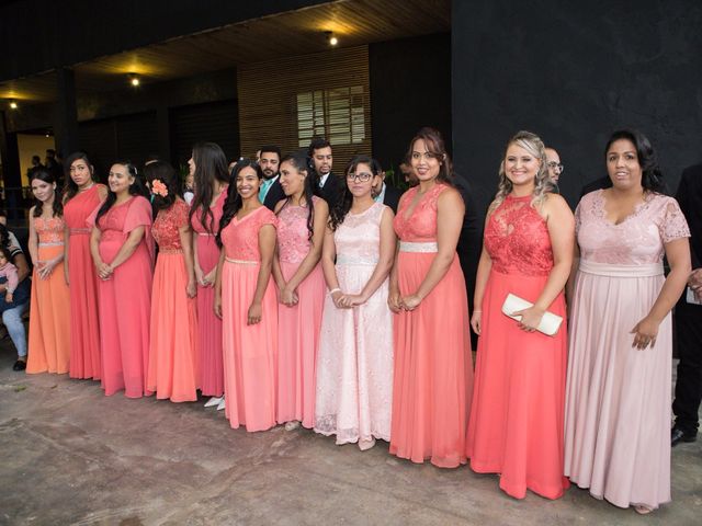 O casamento de Adilson e Marina em Suzano, São Paulo 27