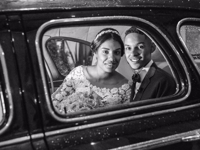 O casamento de Adilson e Marina em Suzano, São Paulo 70