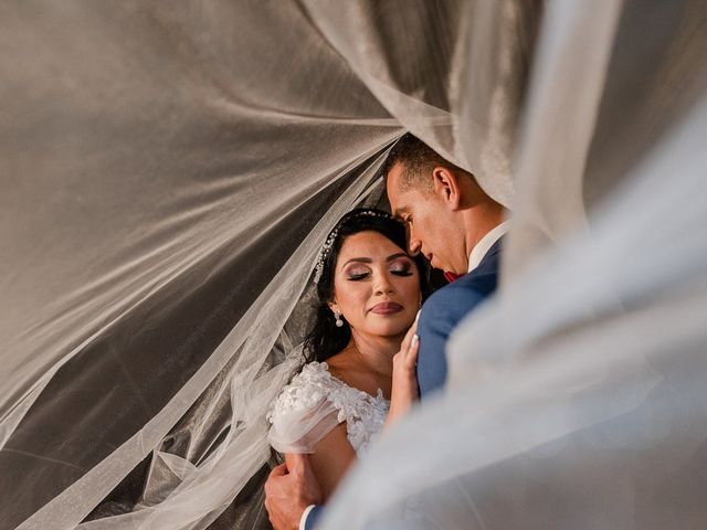 O casamento de Hugo e Tatiana em Niterói, Rio de Janeiro 24