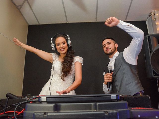 O casamento de Junio e Natália  em São José dos Campos, São Paulo Estado 2