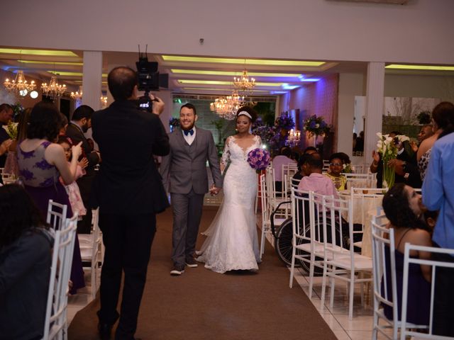 O casamento de Renan Batista e Carolina Lima em Vila Velha, Espírito Santo 22