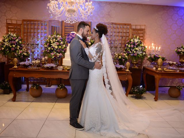 O casamento de Renan Batista e Carolina Lima em Vila Velha, Espírito Santo 27