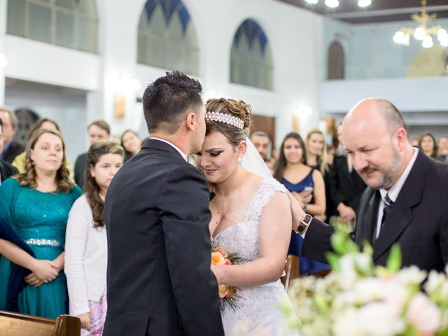 O casamento de Paulo e Karine em Curitiba, Paraná 21