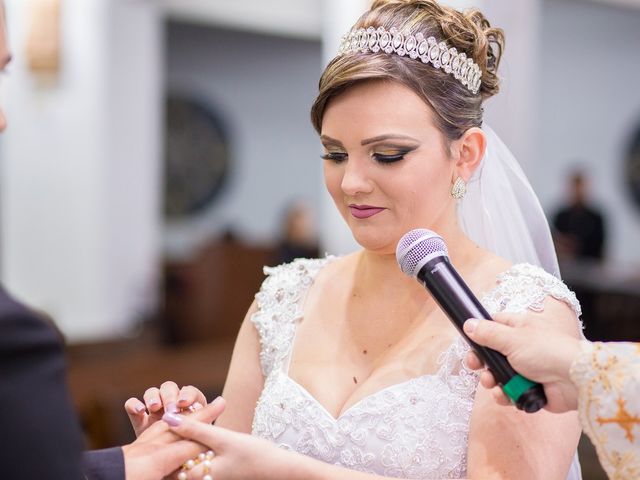 O casamento de Paulo e Karine em Curitiba, Paraná 37