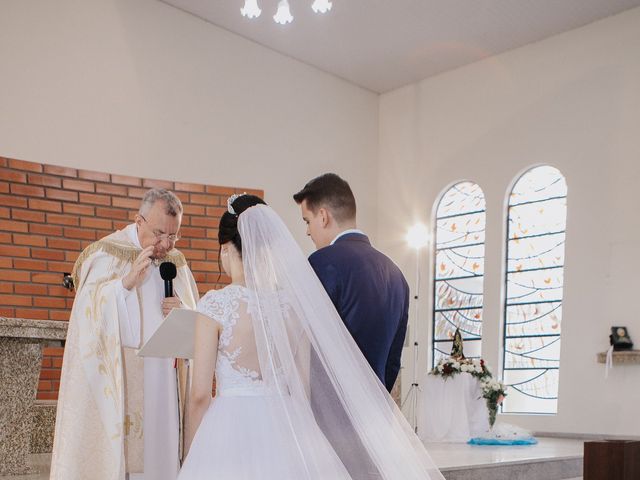 O casamento de Ricardo e Franciele em Joinville, Santa Catarina 60