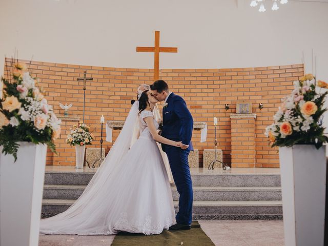 O casamento de Ricardo e Franciele em Joinville, Santa Catarina 77