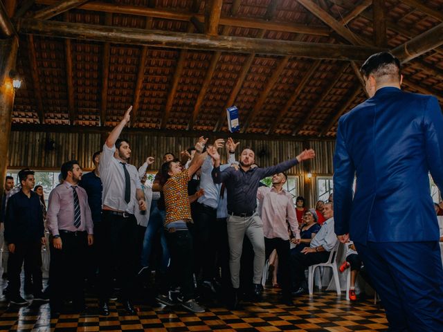 O casamento de Ricardo e Franciele em Joinville, Santa Catarina 103