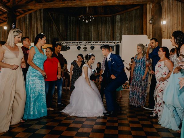 O casamento de Ricardo e Franciele em Joinville, Santa Catarina 115