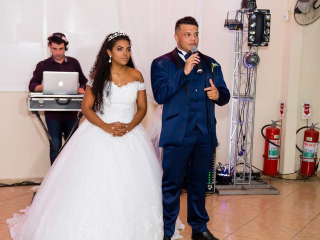 O casamento de Maycon e Ellem em Paracambi, Rio de Janeiro 16