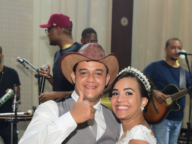 O casamento de Peterson  e Quecia  em Salvador, Bahia 4