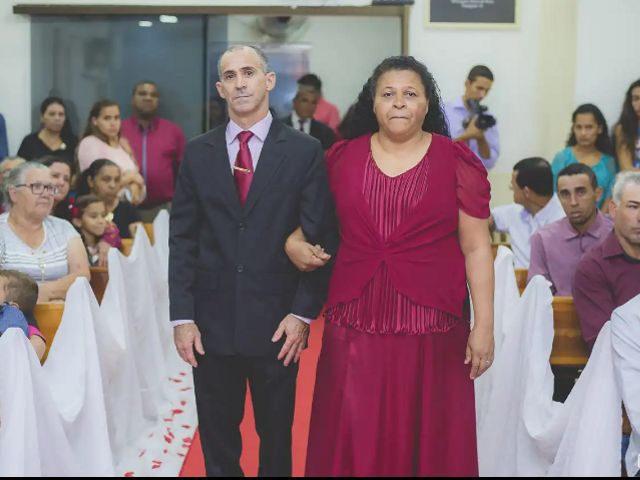 O casamento de Gabriel Almeida Conceição  e Aurea Paula Oliveira dias  em Naviraí, Mato Grosso do Sul 8