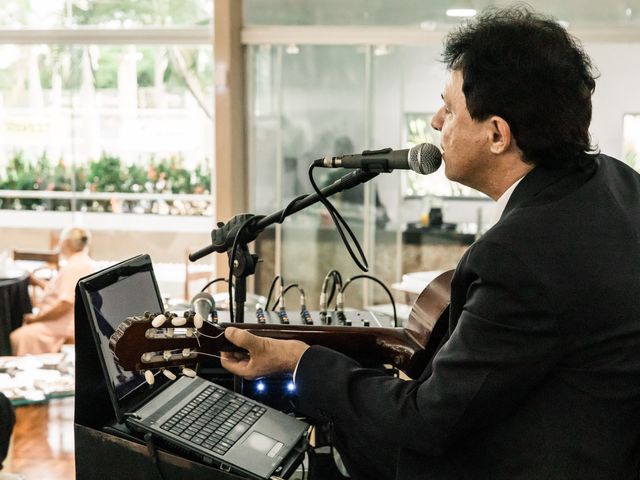 O casamento de Tatiani e André  em Maringá, Paraná 35