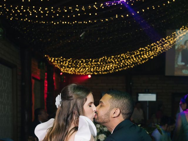 O casamento de MARCOS e PAOLA em Caxias do Sul, Rio Grande do Sul 213