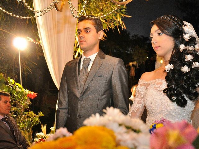 O casamento de Yuri Vieira Silva e Nayara Moraes Bueno Vieira em Aparecida de Goiânia, Goiás 4